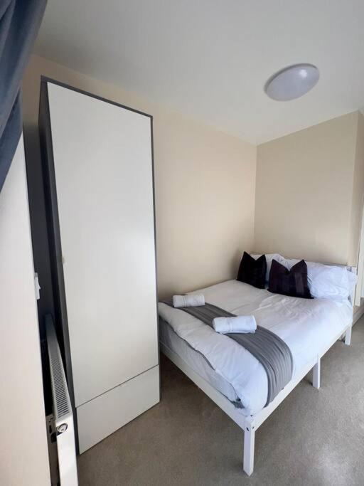 2 Bedroom Apartment With Balcony Oxford Exterior foto