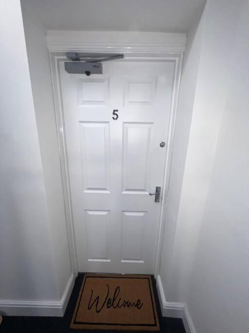 2 Bedroom Apartment With Balcony Oxford Exterior foto